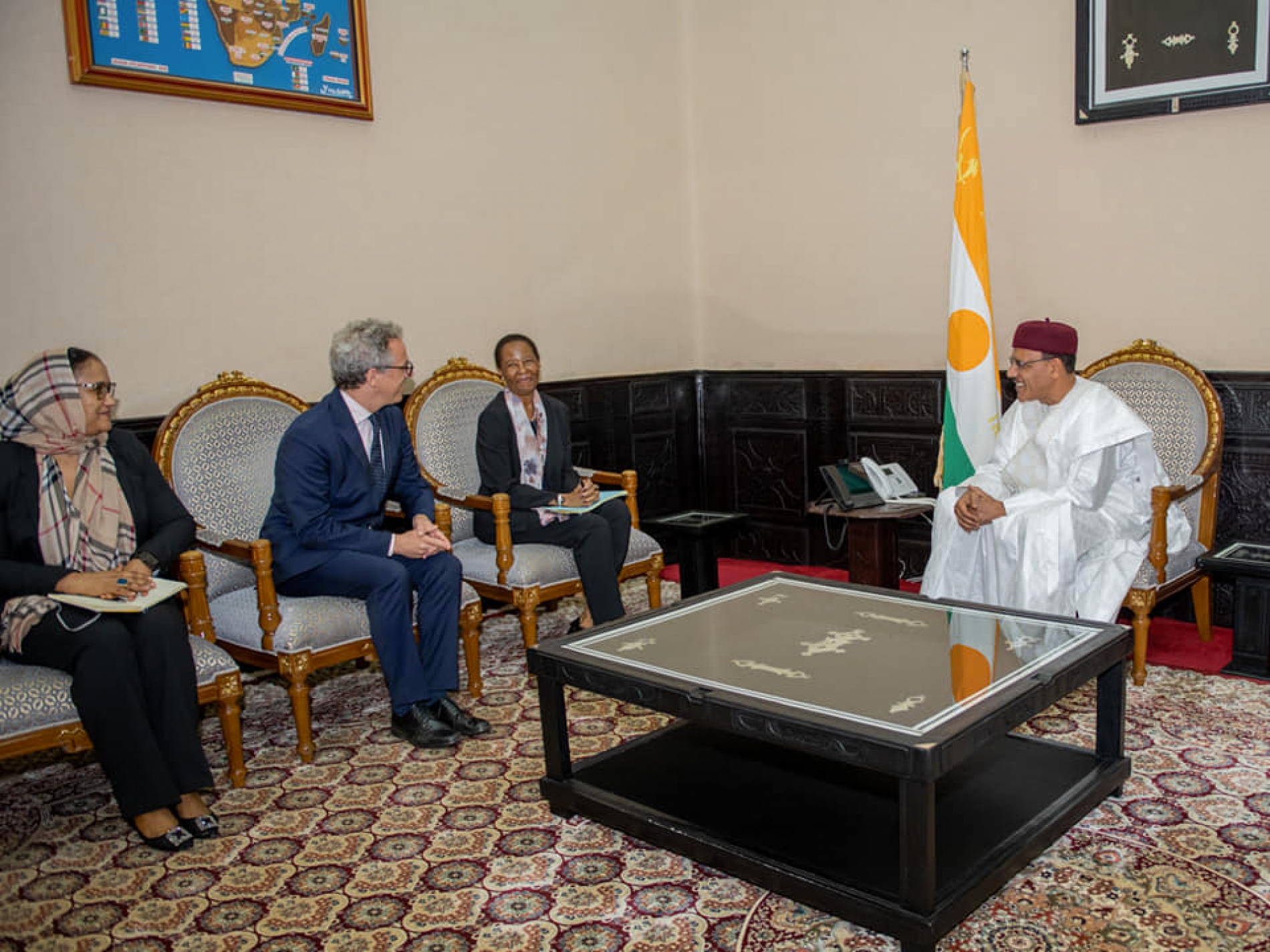 À la Présidence de la République : Le Chef de l’Etat reçoit une délégation de la Banque Mondiale et l’Envoyé spécial de la Commission du Bassin du Lac Tchad