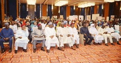 Le Premier ministre préside une table ronde avec les opérateurs économiques Nigériens : La problématique du financement des investissements productifs par le secteur privé national largement débattue