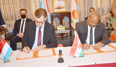 Signature d’un accord de financement entre le Gouvernement de la République du Niger et le Gouvernement du Grand-Duché de Luxembourg