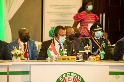 Le Président de la République a pris part, hier, au Sommet extraordinaire des Chefs d’Etat et de Gouvernement de la CEDEAO et de l’UEMOA sur la situation politique au Mali, à Accra (Ghana) : De lourdes sanctions adoptées par le Sommet à l’encontre d