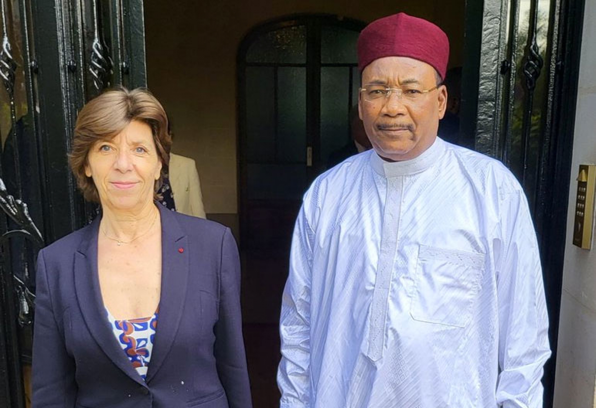 Entretien de Mme Catherine Colonna, ministre de l’Europe et des Affaires étrangères de la France avec Mahamadou Issoufou, ancien président de la République du Niger