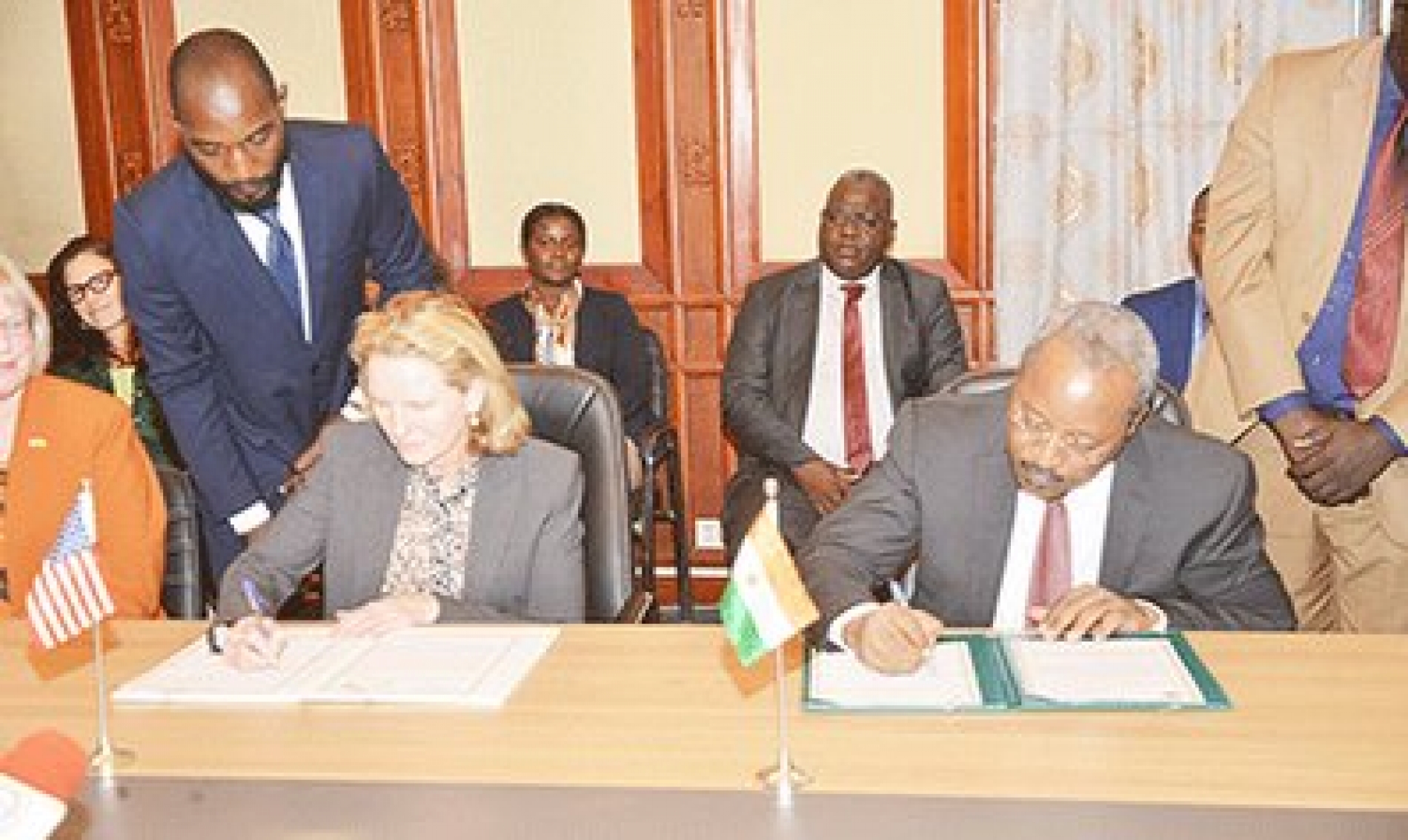 Signature d’un communiqué conjoint entre la République du Niger et l’Agence des Etats Unis pour le Développement (USAID) : L’USAID renforce sa coopération avec le Gouvernement du Niger