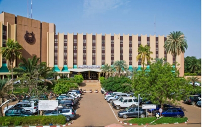 ENQUETE : Qui se cache derrière la société T3 PVT de Dubaï qui a fait main basse sur l&#039;hôtel Gaweye de Niamey?